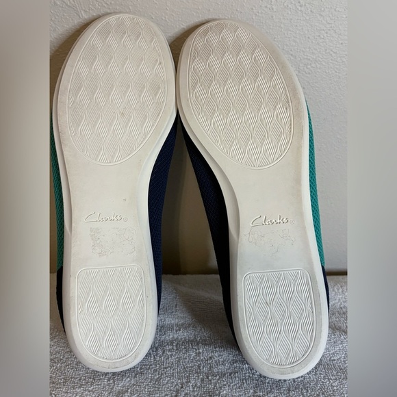 Women's Clarks Cloudsteppers Carly Wish Ballet Flats Navy/Green Size 10M - Picture 7 of 7